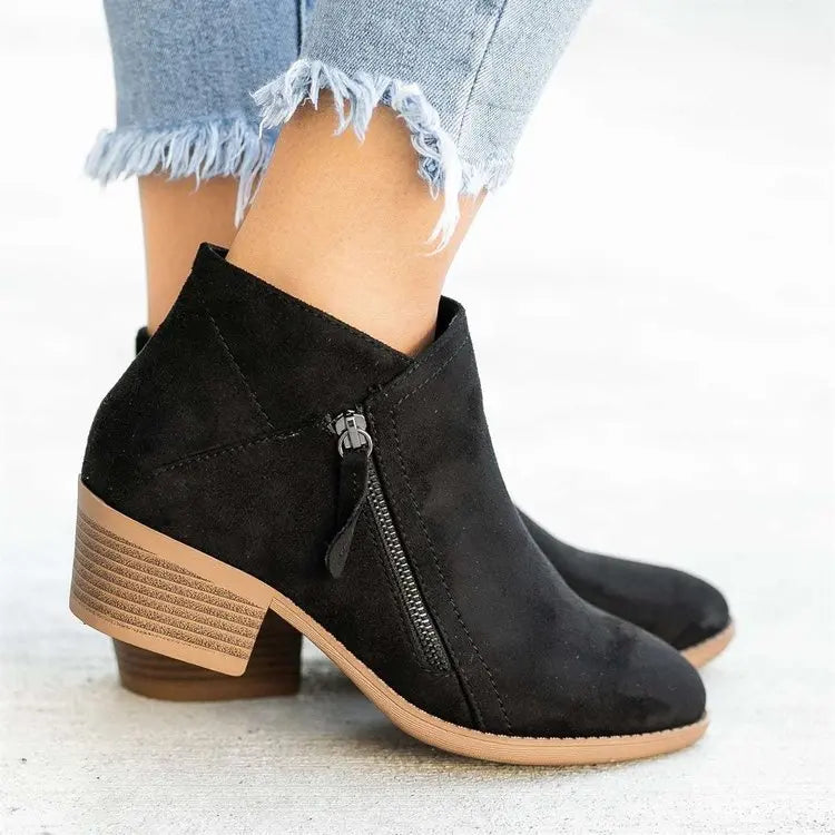 SUEDE BOOT