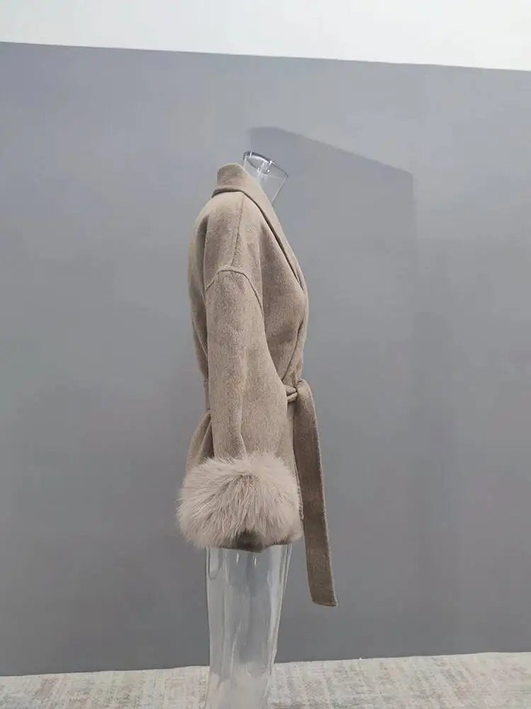 LONG SLEEVE COAT WITH FOX FUR