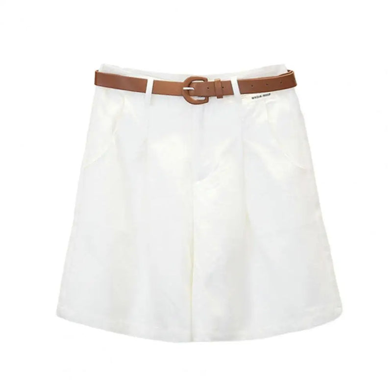 CASUAL SHORTS WITH BELT