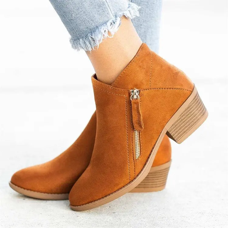 SUEDE BOOT