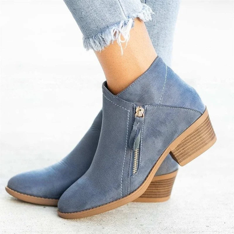 SUEDE BOOT