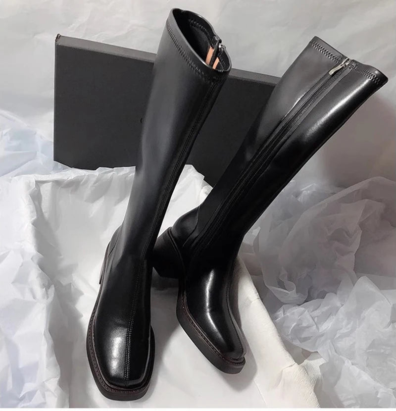 VINTAGE CHUNKY HEEL BOOT