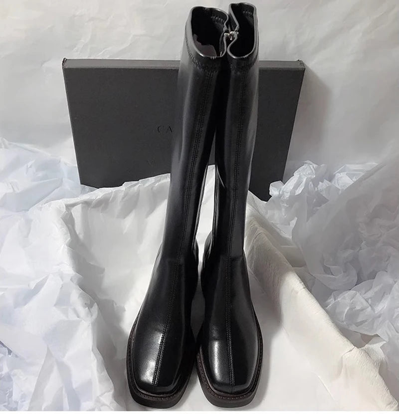 VINTAGE CHUNKY HEEL BOOT
