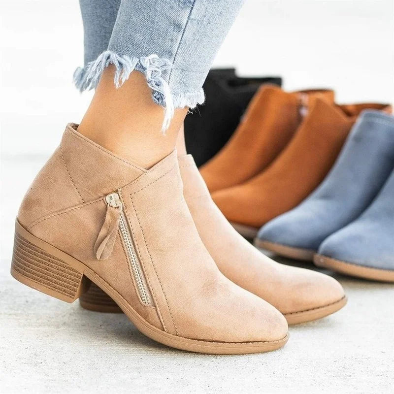 SUEDE BOOT