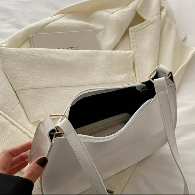 Bolsa  de couro envernizado