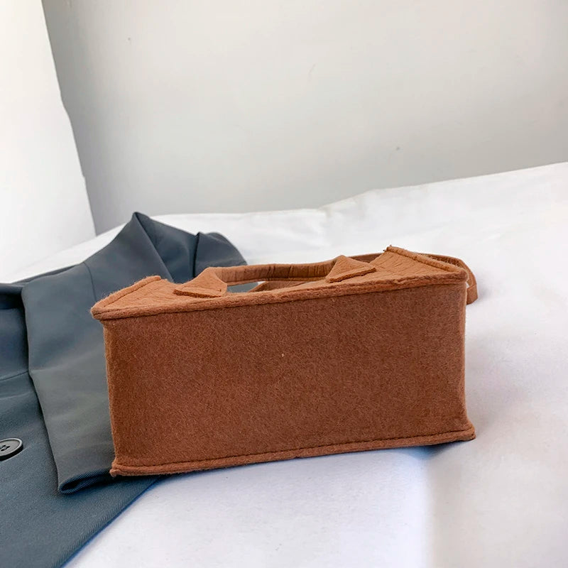 Bolsa de Ombro + Carteira - Michigan