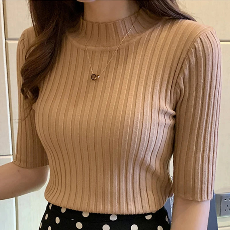 MID-SLEEVED BLOUSE