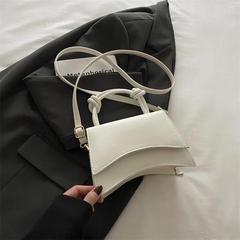 Bolsa corte diagonal - Estampa lisa