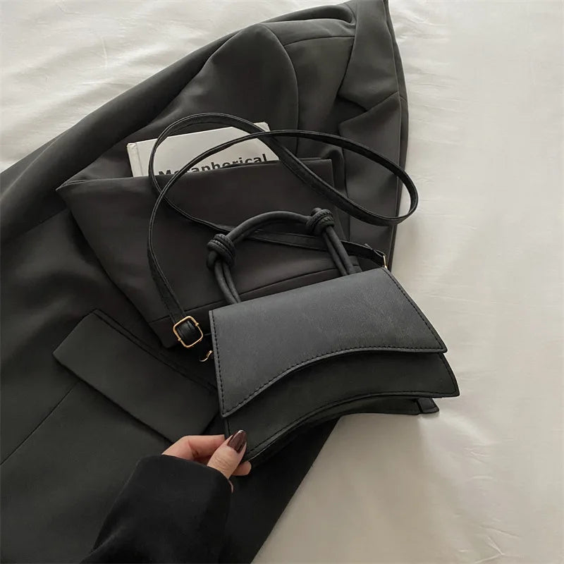 Bolsa corte diagonal - Estampa lisa