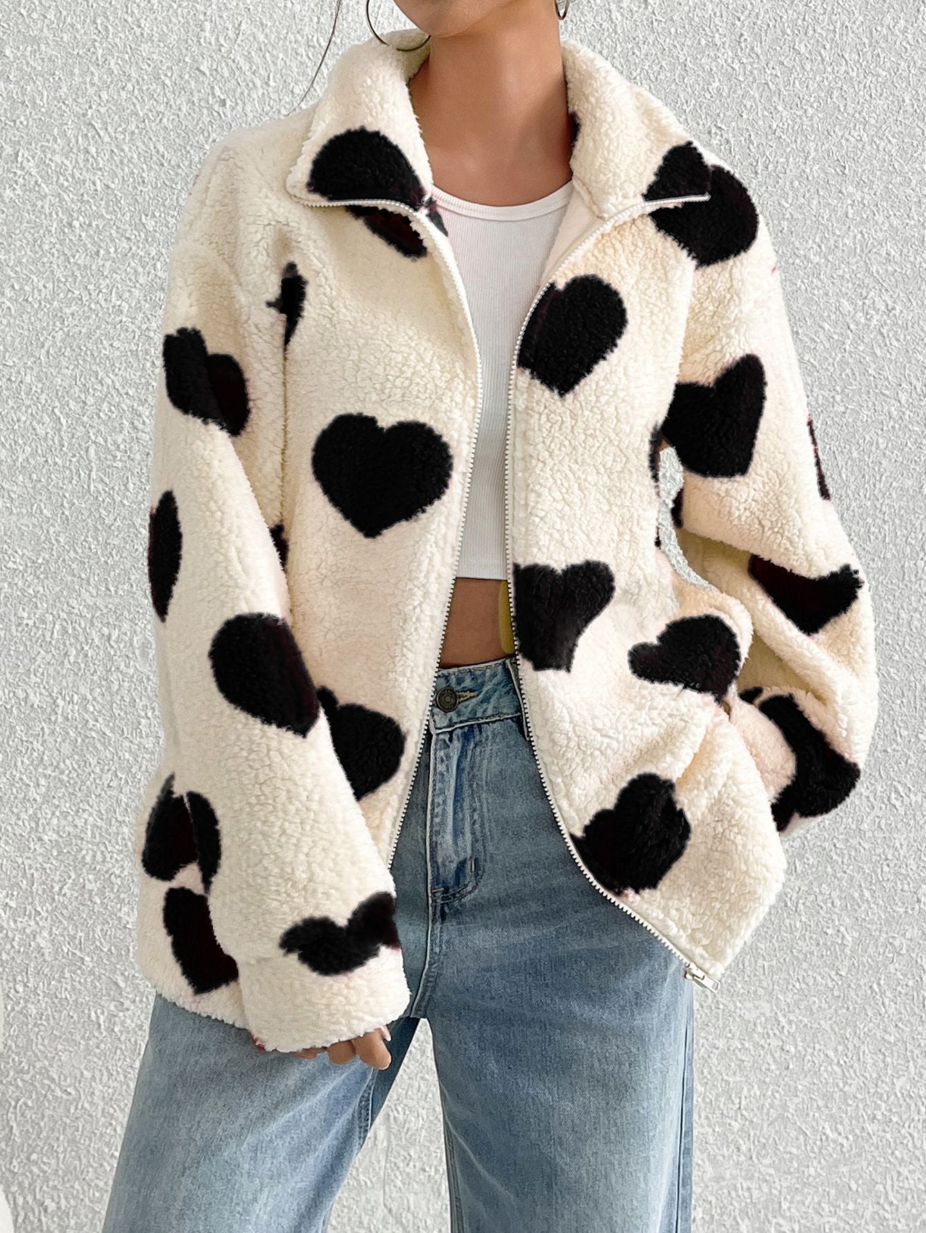 [BUY 1 GET 2] WOOL COAT - WHITE WITH HEARTS